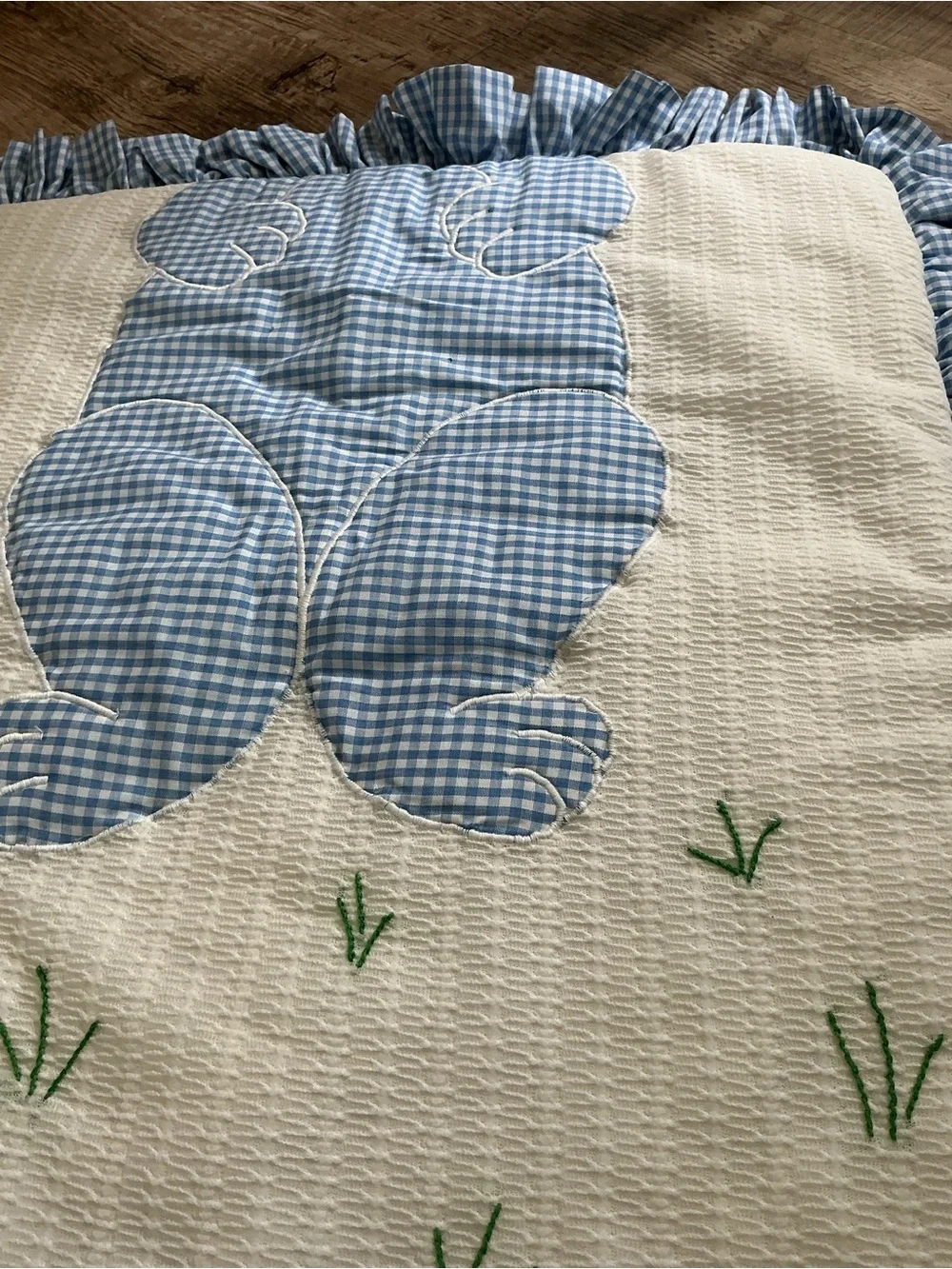 Blue Gingham Bunny Appliqué Baby Quilt adorable handmade 22x24